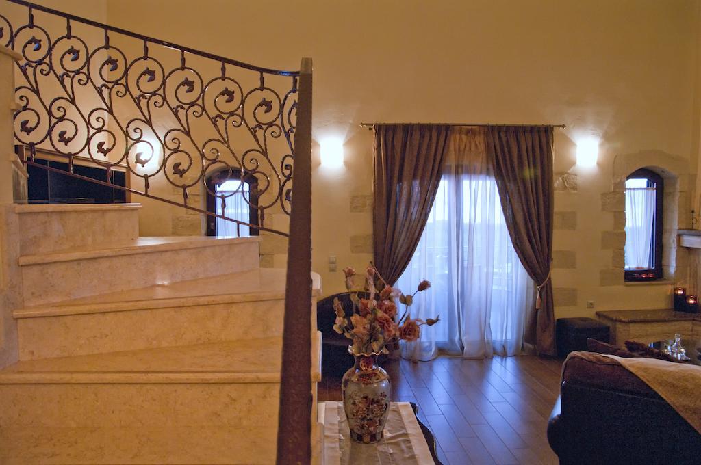 Giovanta Villa Kondomarion Номер фото